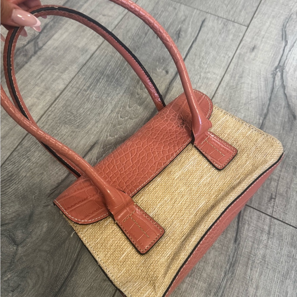 Tommy Hilfiger Rare Leather shoulder bag
